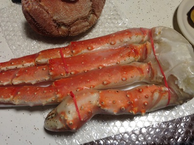 かにまみれのボイルタラバガニ